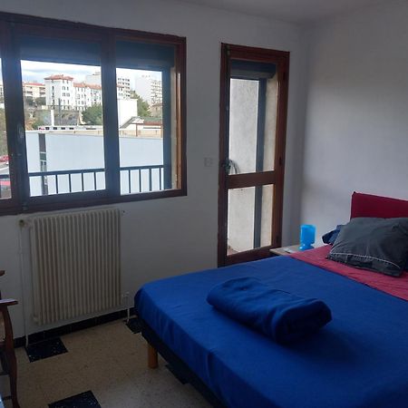Chambre B1 Dans Un Appartement En Colocation Marseille Eksteriør bilde
